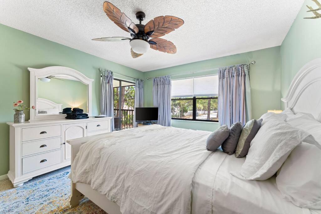 Stunning & Serene. Minutes To Anna Maria Island+++ Apartment Bradenton Bagian luar foto